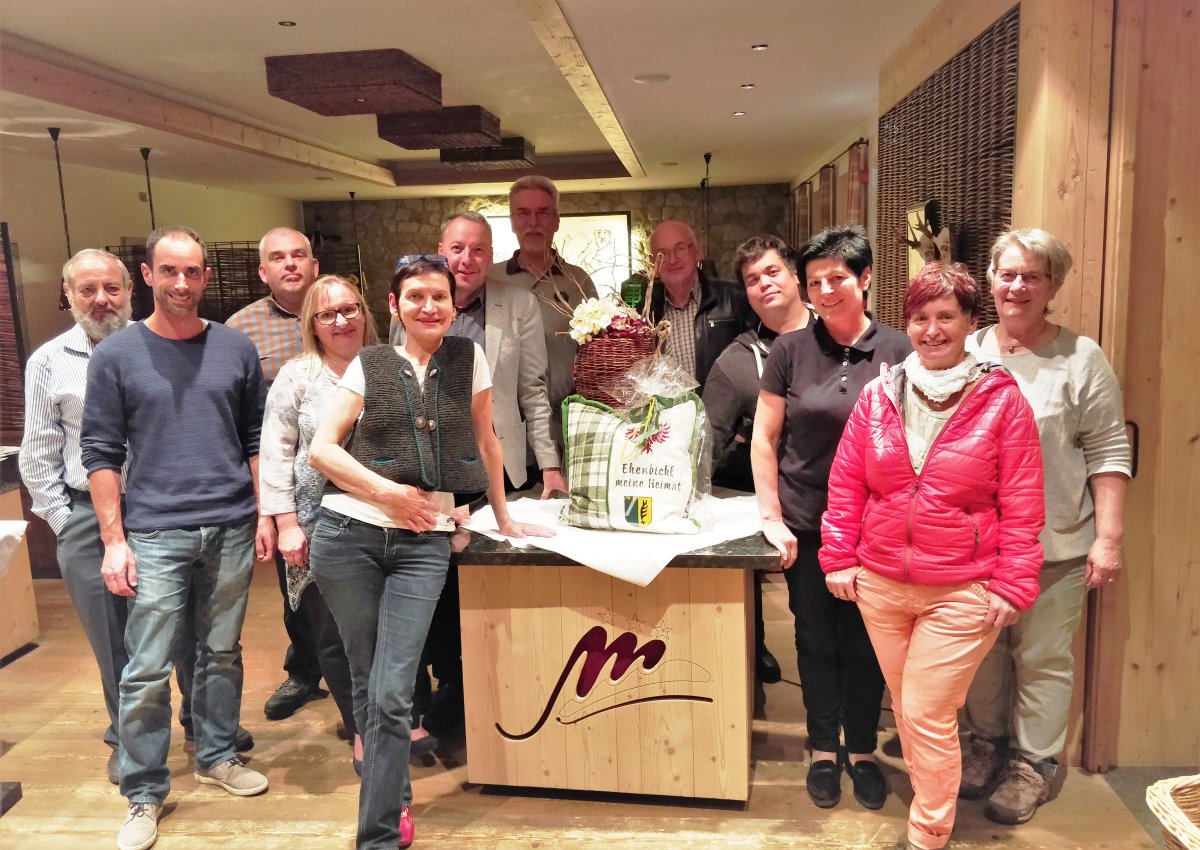 gmd_ehenbich-_uebergabe_polster.jpg gmd_ehenbich-_uebergabe_polster.jpg